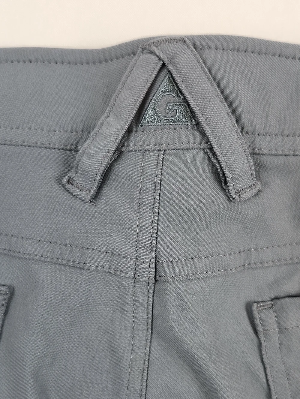 Gerry Mens Gray Outdoor Performance Hiking Shorts Size 38 Integrated Belt